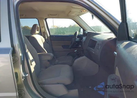 2009 Jeep Patriot Sport from USA, damaged, VIN 1J4FT28BX9D165105